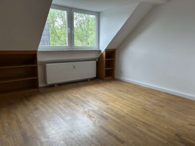 63 m² Dachgeschosswohnung mit 2 Zimmern 63 m² Dachgeschosswohnung mit 2 Zimmern