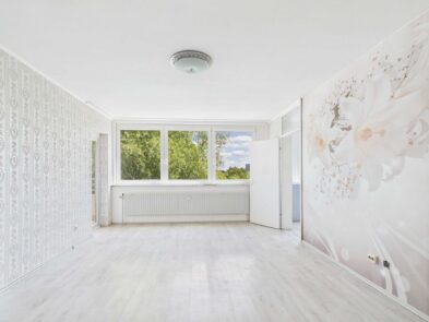 2-Zimmer-Wohnung mit 58 m² und Balkon 2-Zimmer-Wohnung mit 58 m² und Balkon