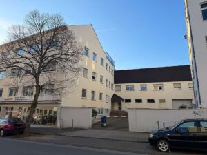 Straßenansicht