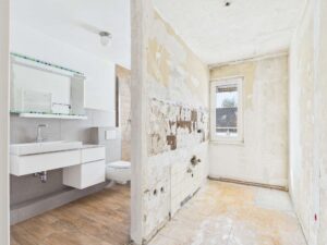 Duschbad Ansicht ehemlige Küche