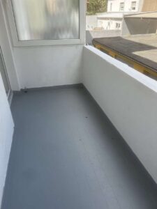 1. OG links Balkon